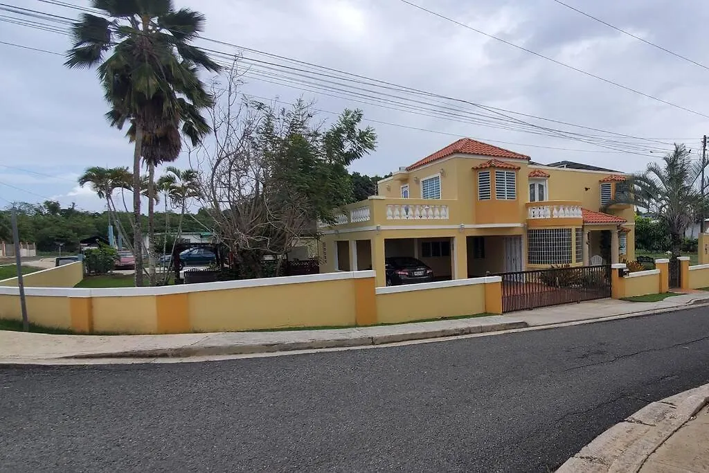 Villa Del Carmen Family Vacation Home Isabela